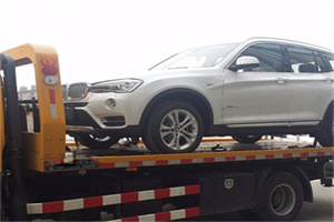 新抚拖车24小时服务电话